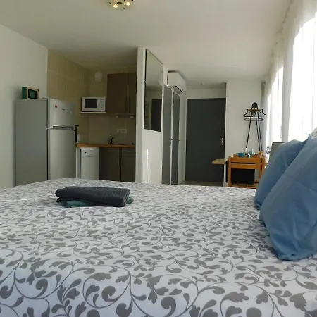 38 Climatise Balcon Vue *